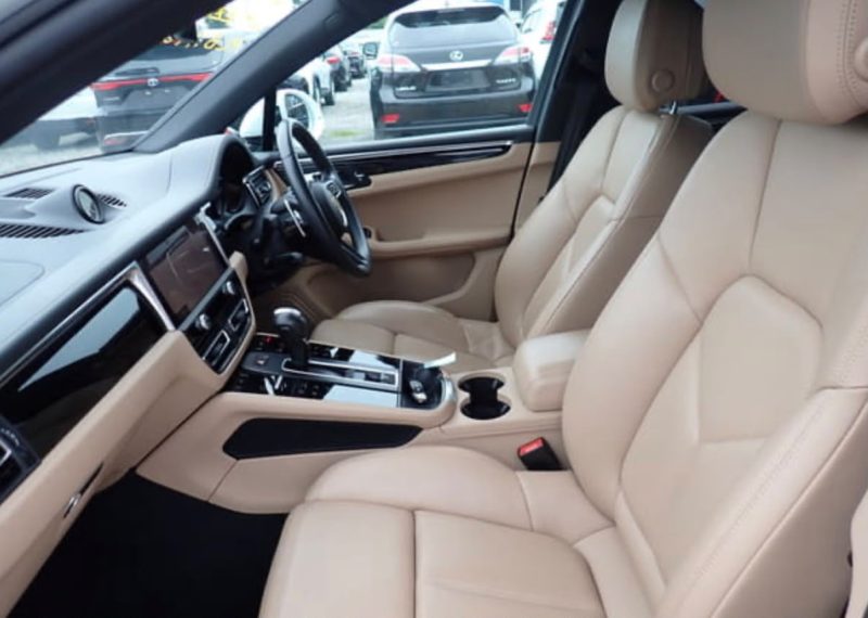 Porsche MACAN - photo 6