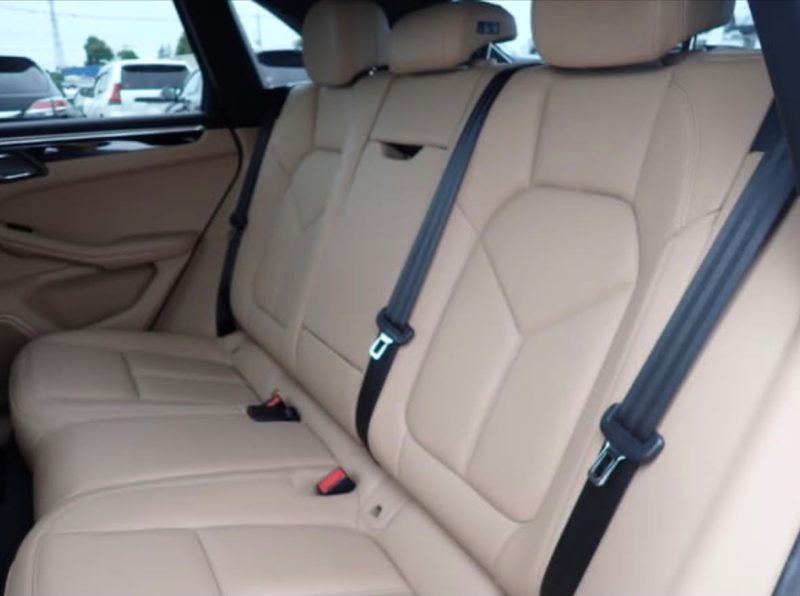 Porsche MACAN - photo 7