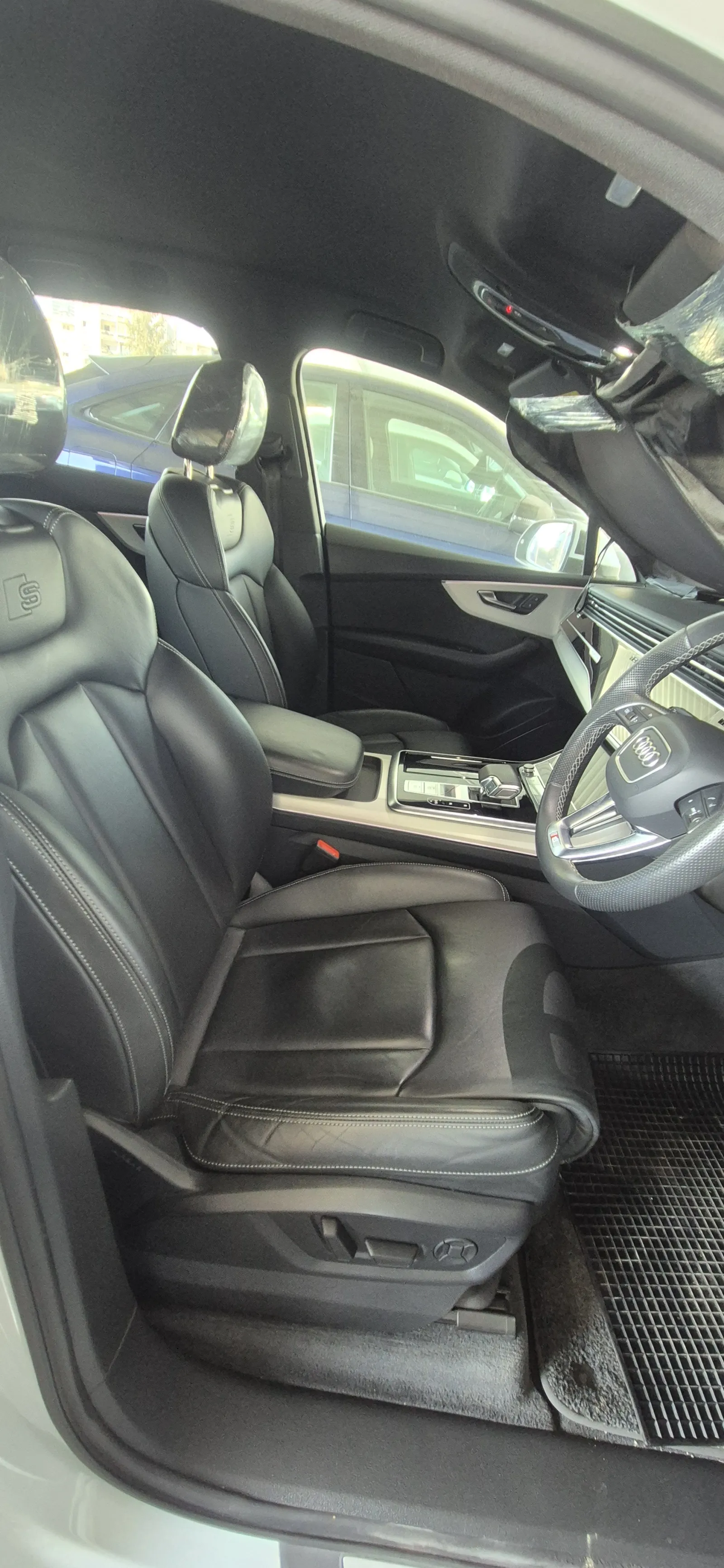 Audi Q7 - photo 4