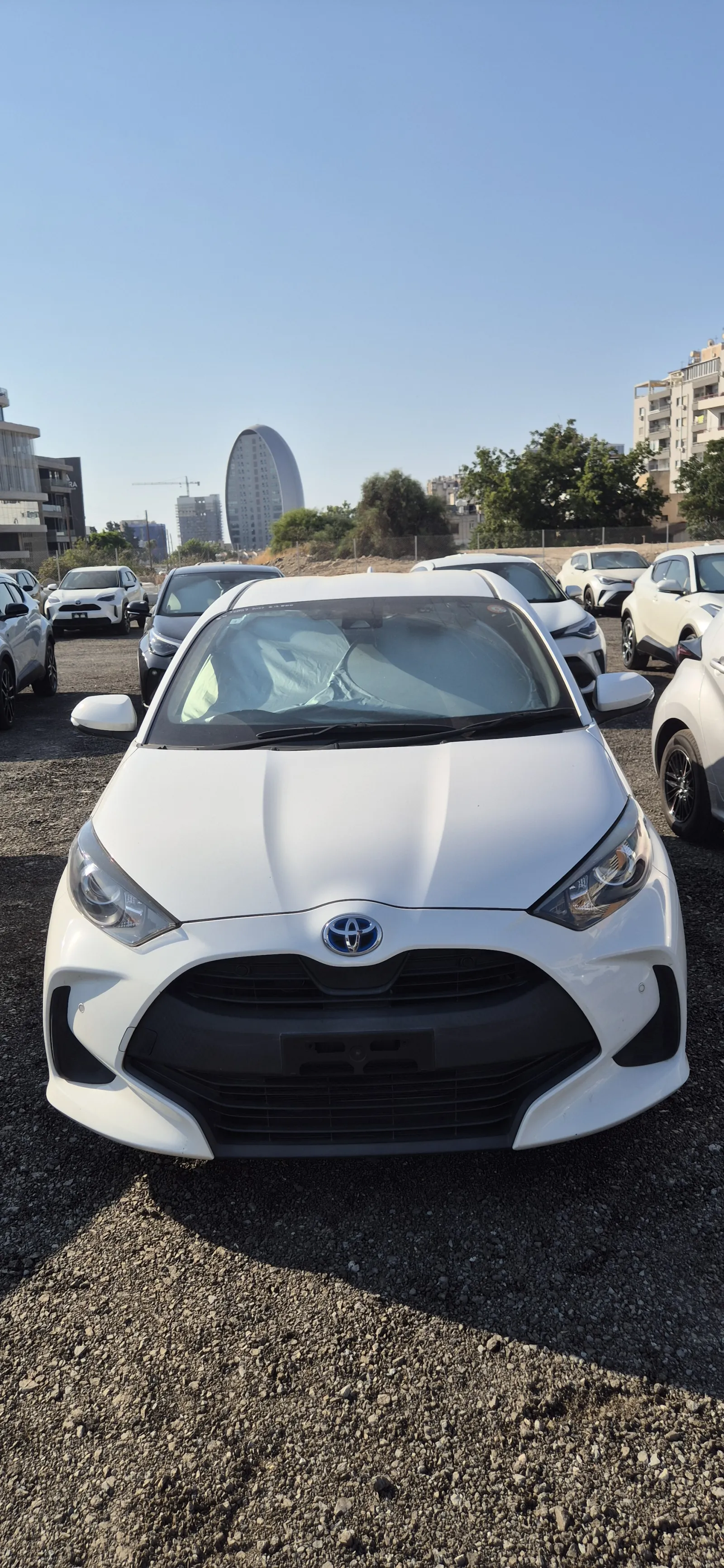 Toyota Yaris - photo 2
