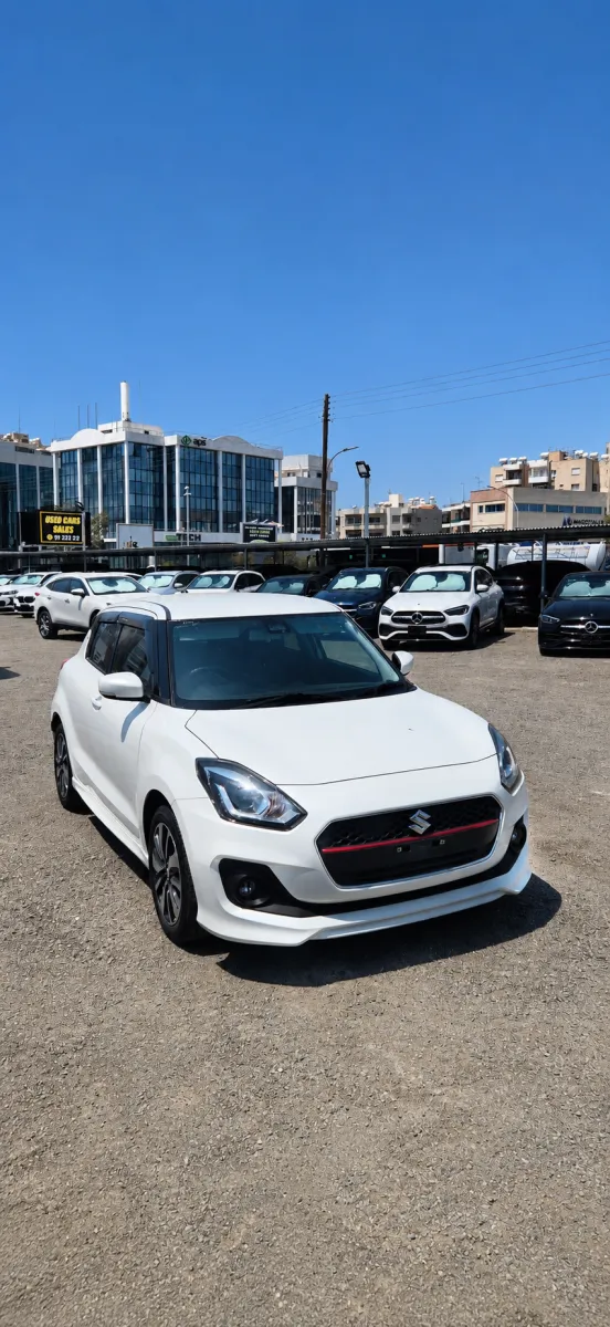 Suzuki SWIFT RS - photo 3