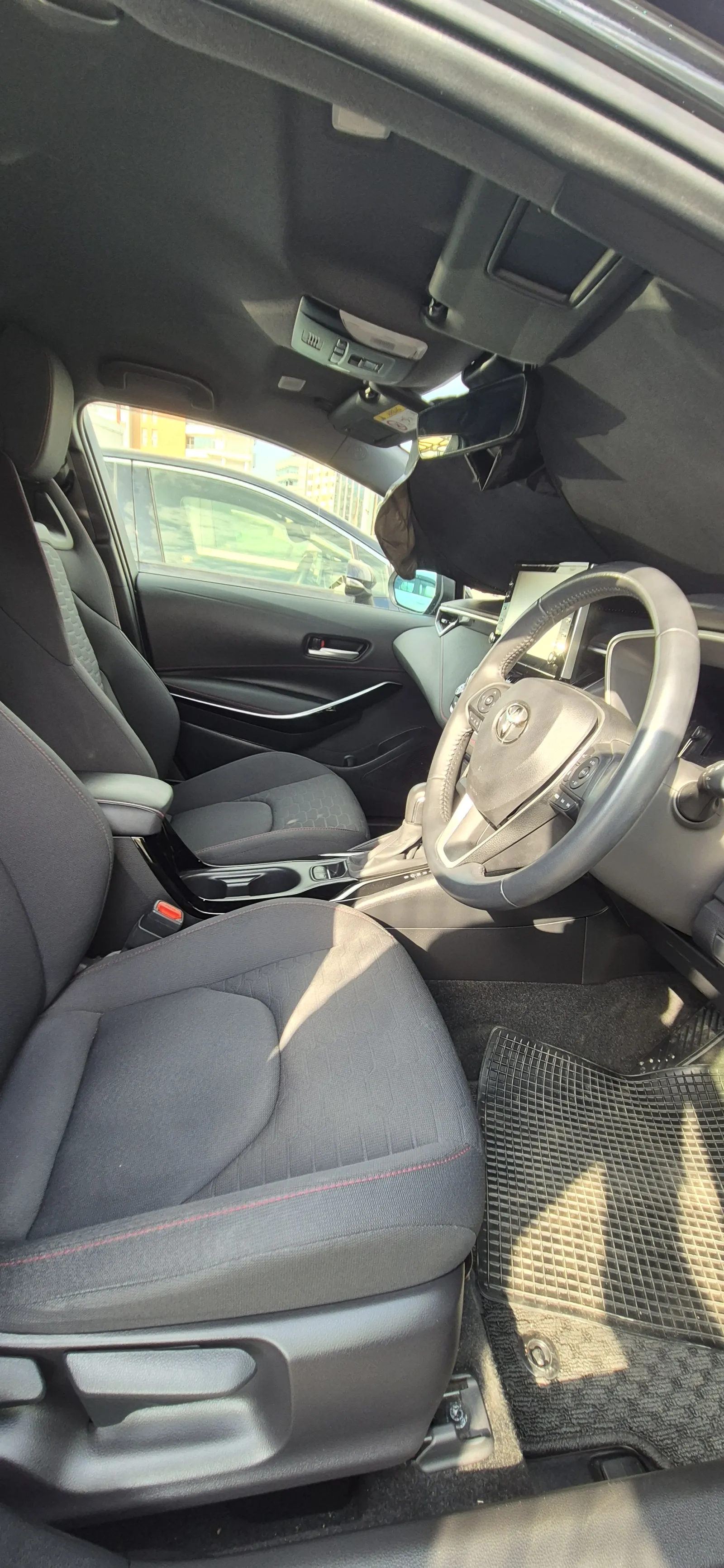 Toyota Corolla Sport - photo 5