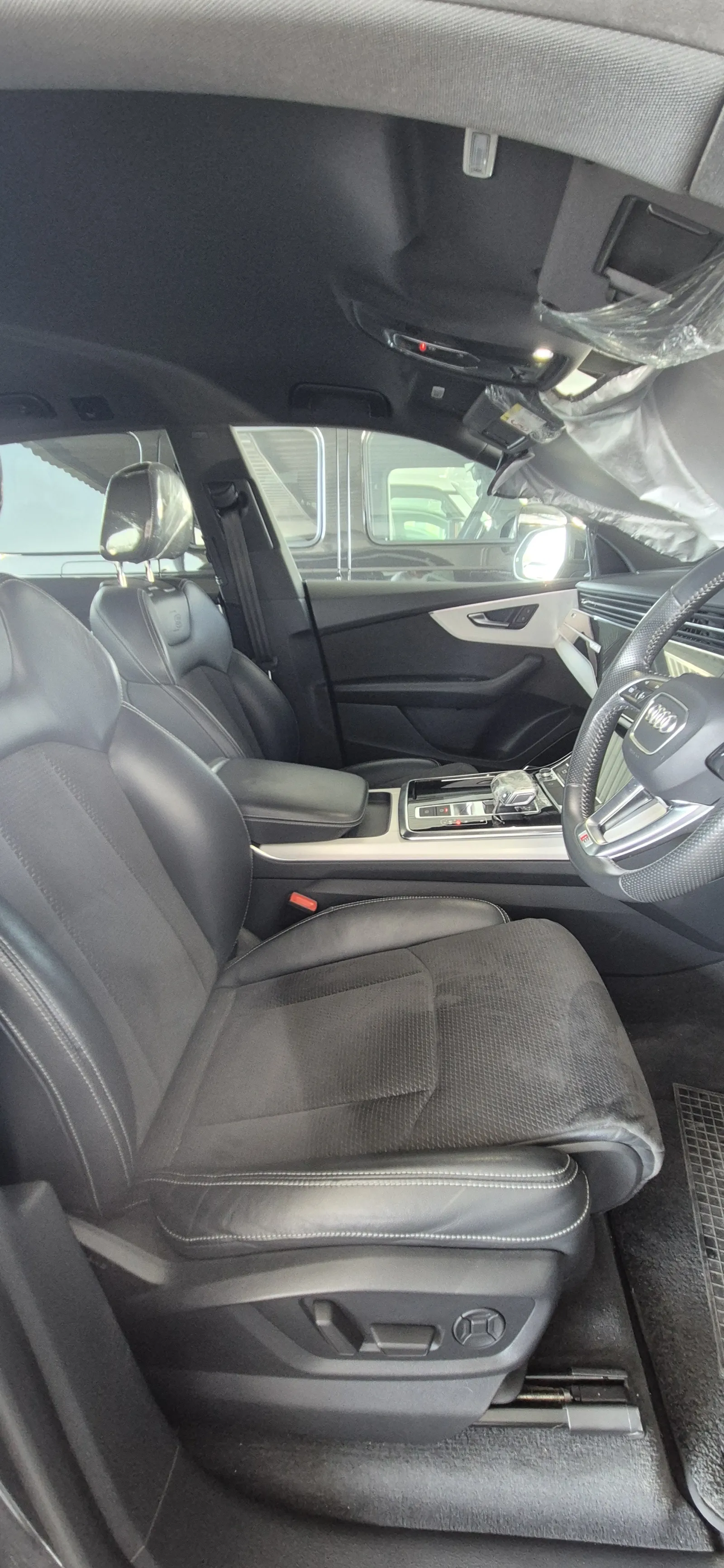 Audi Q8 quattro - photo 5