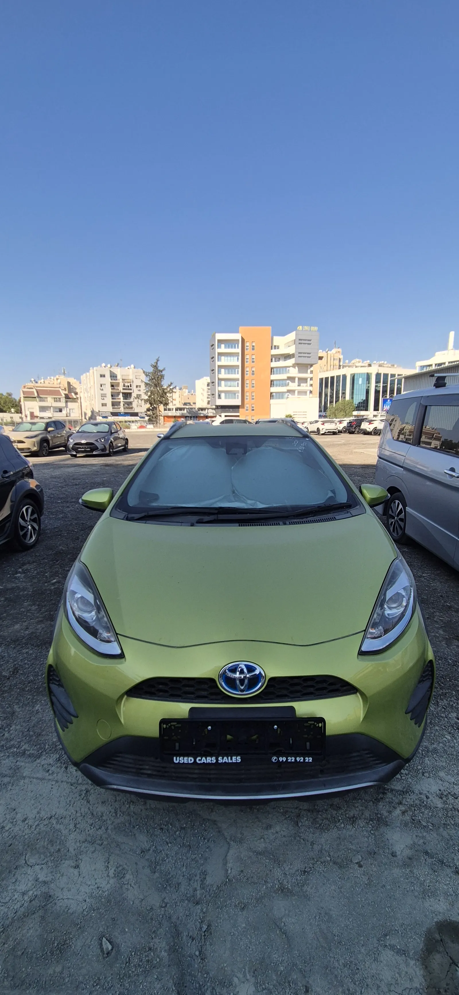Toyota Aqua - photo 2