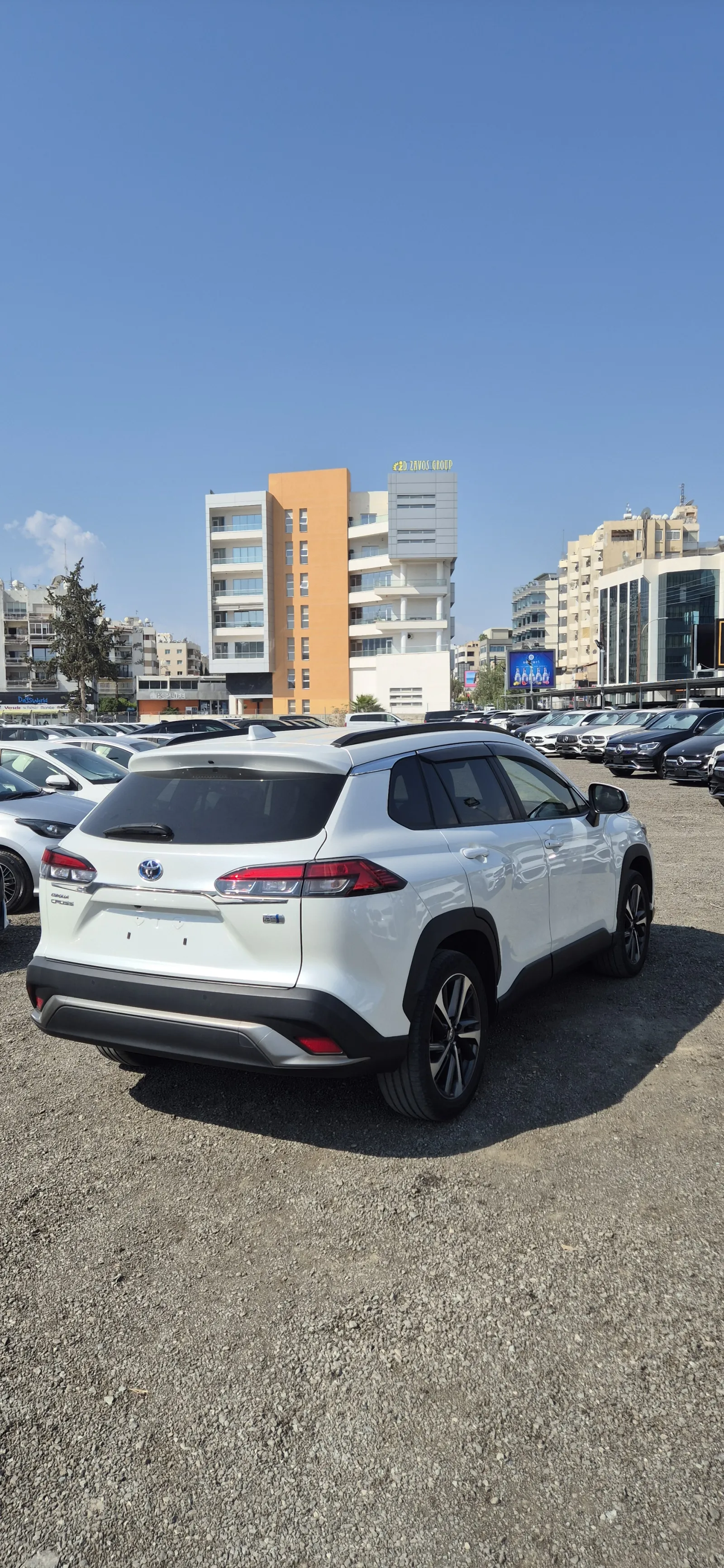 Toyota COROLLA CROSS - photo 2