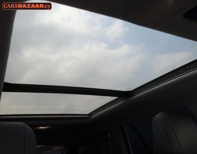 Toyota RAV4 - photo 3