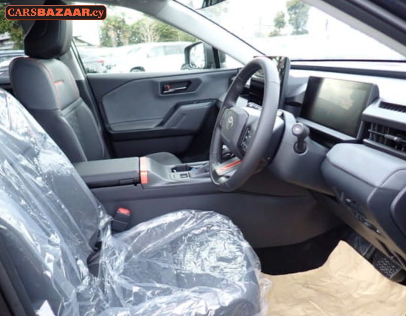 Toyota RAV4 - photo 6